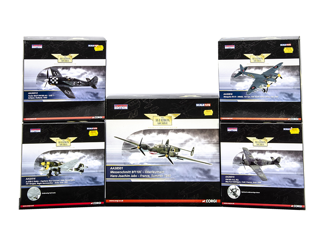 Corgi Aviation Archive WWII Aircraft, five boxed examples, 1:72 scale AA32516 JU 87 Stuka Raul