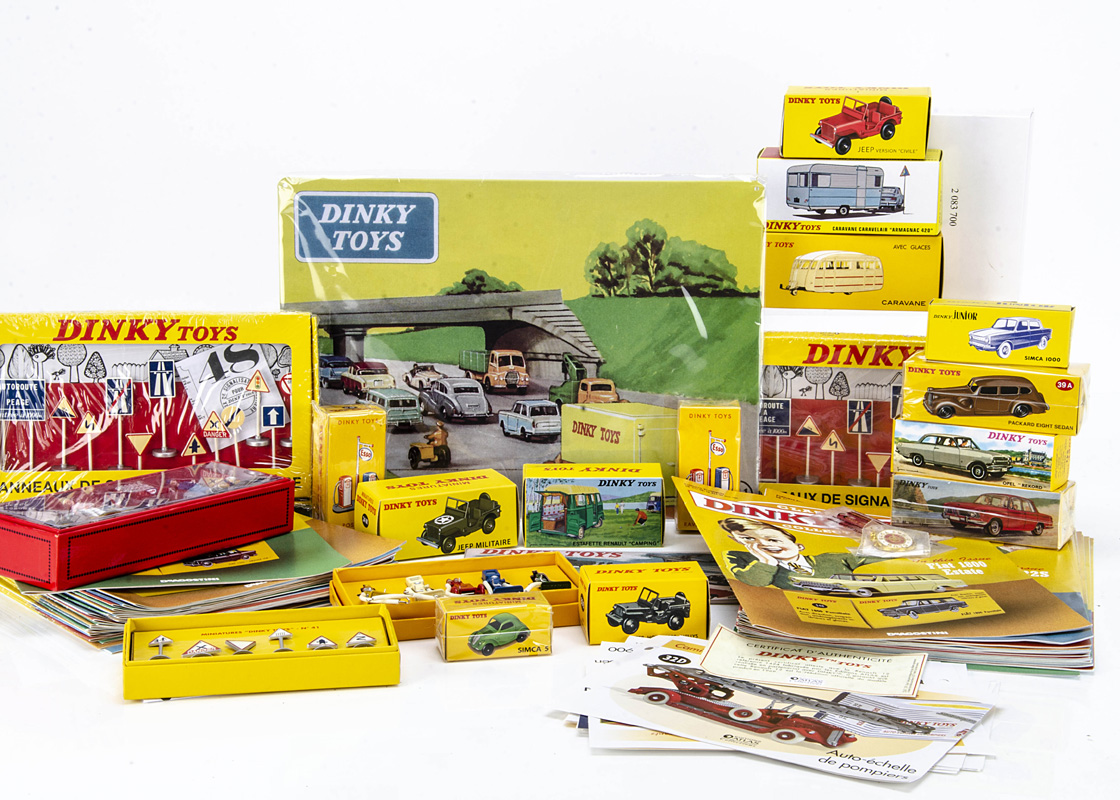 Atlas Edition Dinky Toys, including 24m Military Jeep, 104 Simca 1000, 565 Renault Estafette, 80b