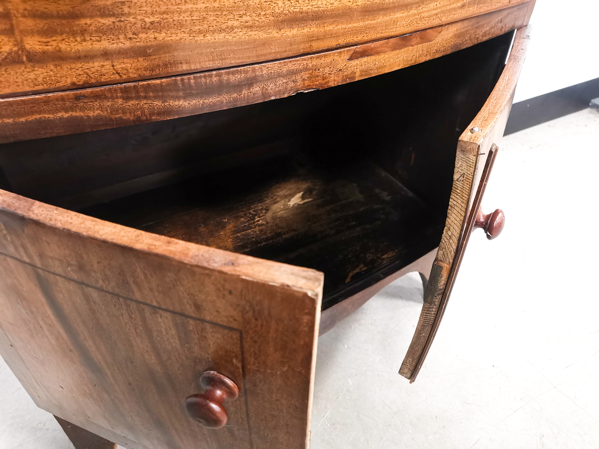 A small mahogany storage cupboard, - Image 3 of 5