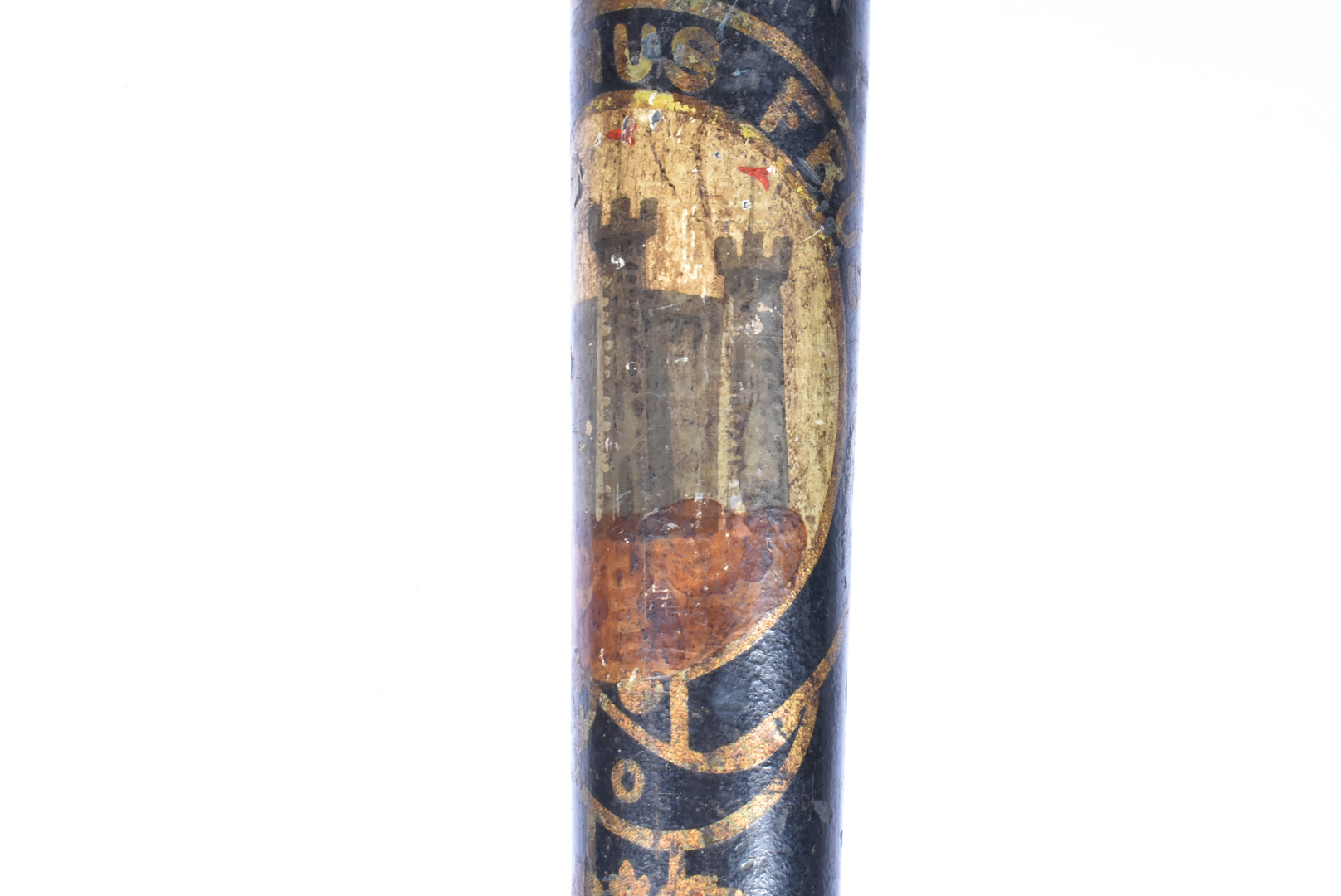 A Victorian black-painted wooden truncheon, with hand-painted Naval crest with motto 'Nisi Dominus - Bild 11 aus 18