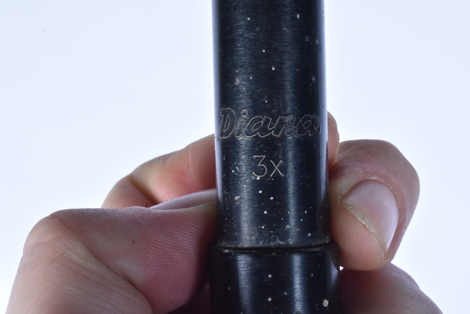 A WWII Telescope Sighting No.22c MkIII, dated 1942, by E.O.Co, stamped O.S.722.G.A, together with - Image 5 of 6