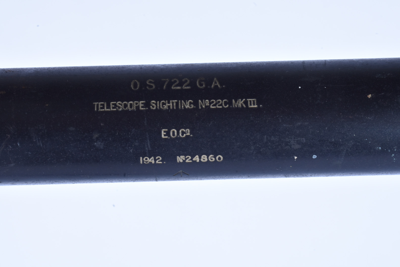 A WWII Telescope Sighting No.22c MkIII, dated 1942, by E.O.Co, stamped O.S.722.G.A, together with - Image 4 of 6