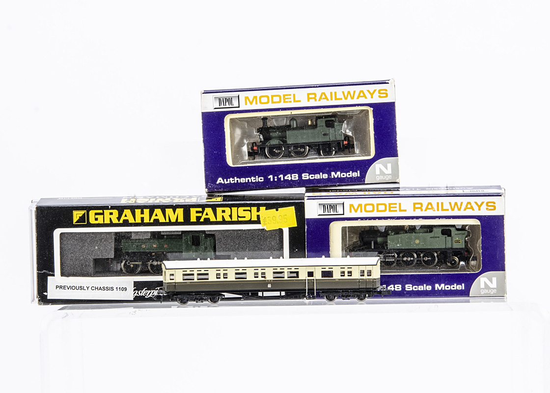 Dapol N gauge GWR Tank Locomotives and other items, a 45xx class 2-6-2T no 5529, and 0-4-2T no 1433,