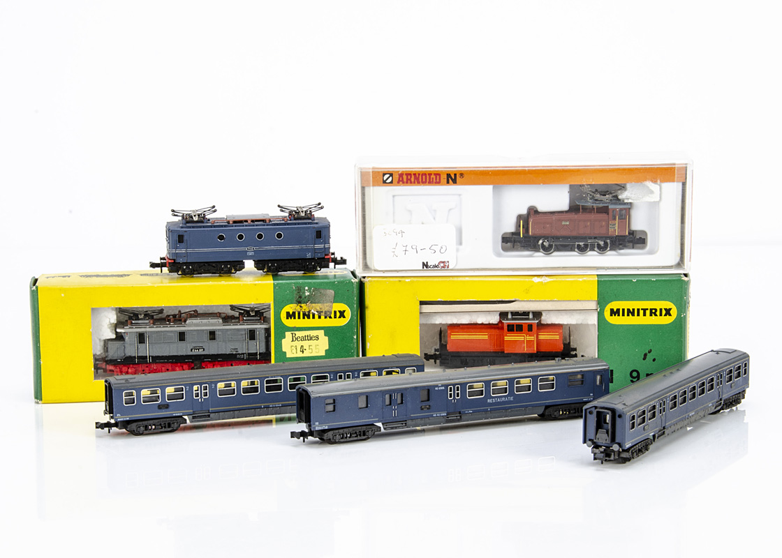 Continental N Gauge Electric Locomotives and Coaches, four examples a Minitrix 2933 Dutch 1150 of