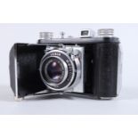 A Welta Welti I Camera, shutter working, body VG, with Carl Zeiss Jena T 50mm f/2.8 Tessar lens,