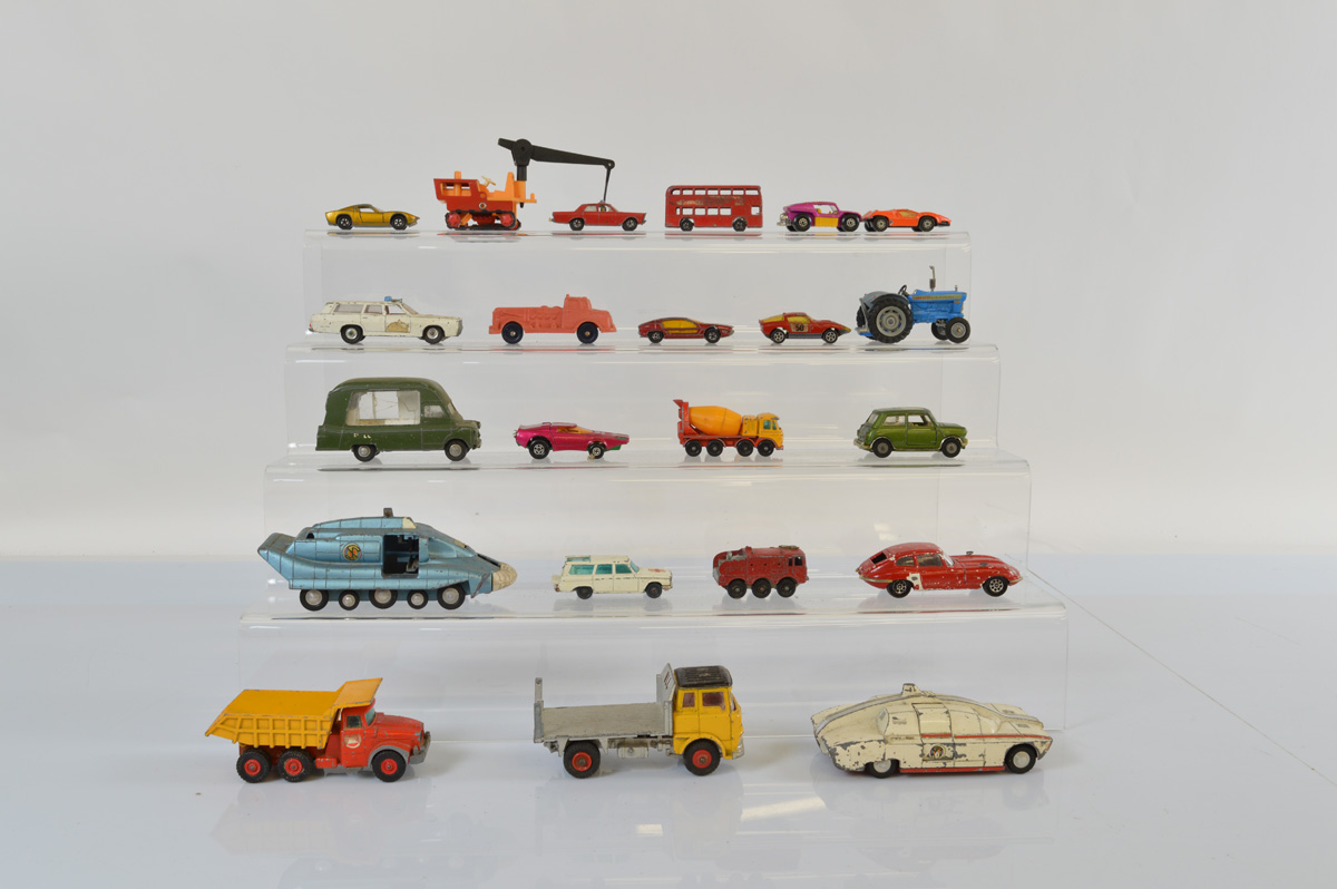 A quantity of unboxed diecast, including Dinky 104, Dinky 105, Spot On Bedford Van etc