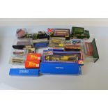 A good quantity of assorted diecast models, including Volvo, Solido, Corgi, EFE Britbus, etc, mostly