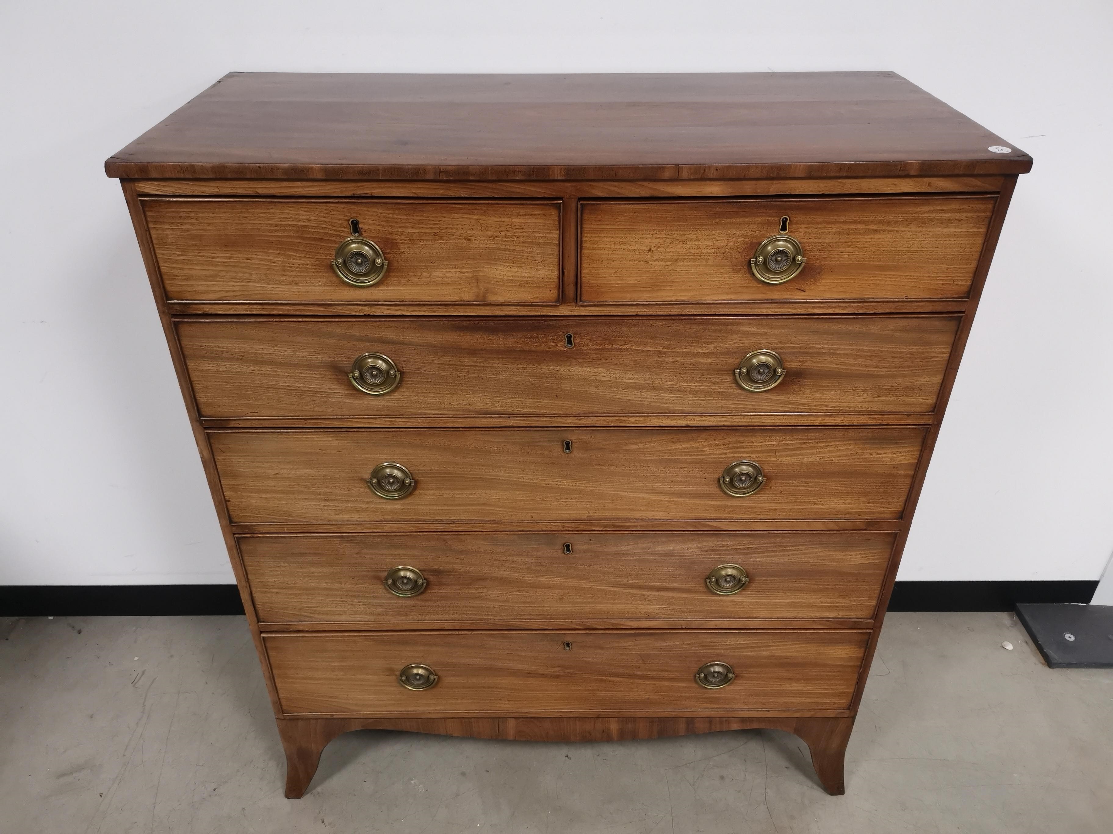 Large Victorian chest of drawers, two half drawers over four full length drawers.