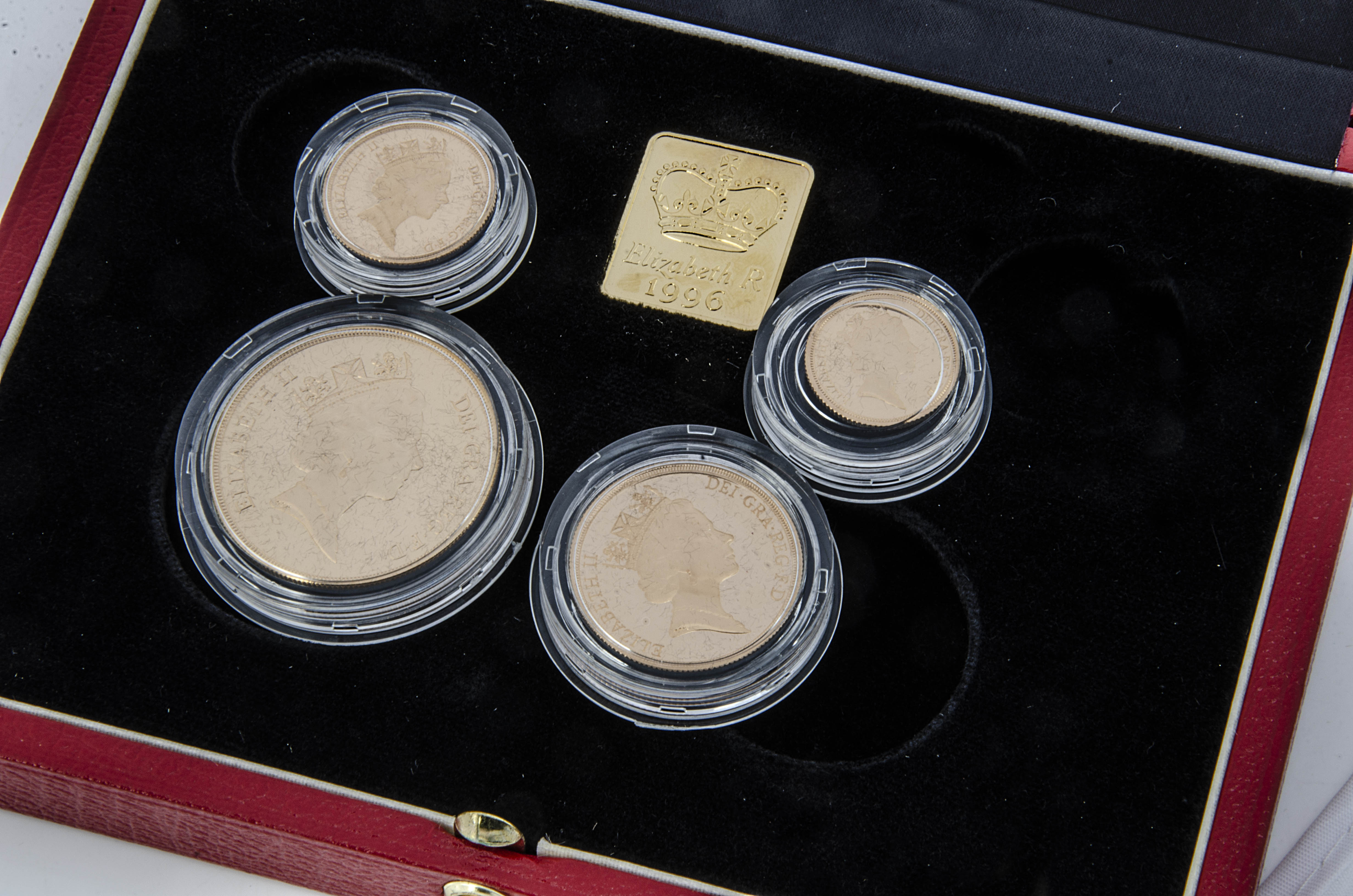 A modern Royal Mint UK Gold Proof Four Coin Sovereign Collection, 1996, comprising five pound, - Image 2 of 2