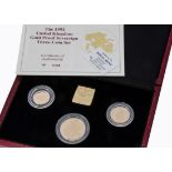 A modern Royal Mint UK Gold Proof Sovereign Three coin set, 1992, comprising double, full and half