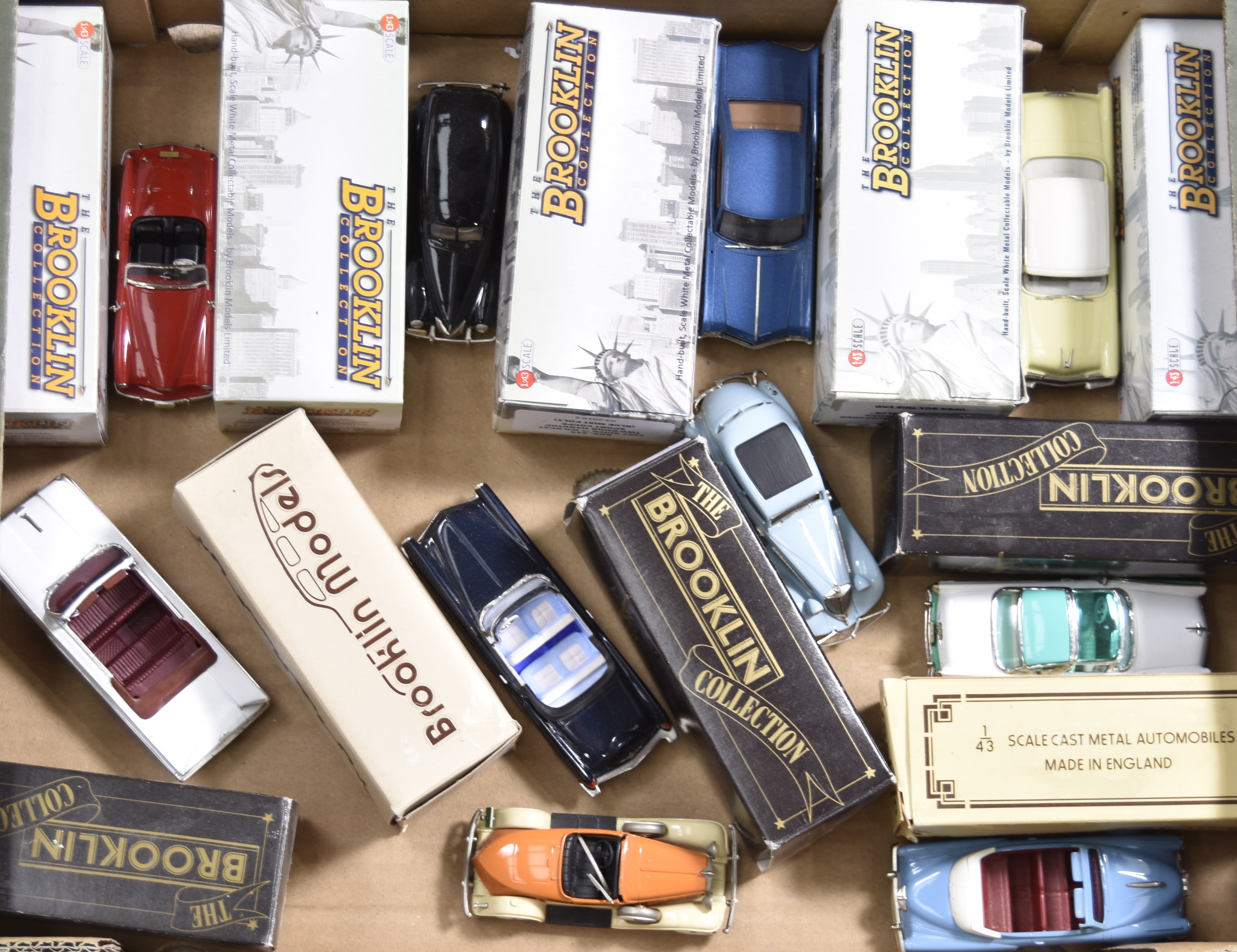 Brooklin White Metal Vintage American Cars, a boxed group all with some damage or missing