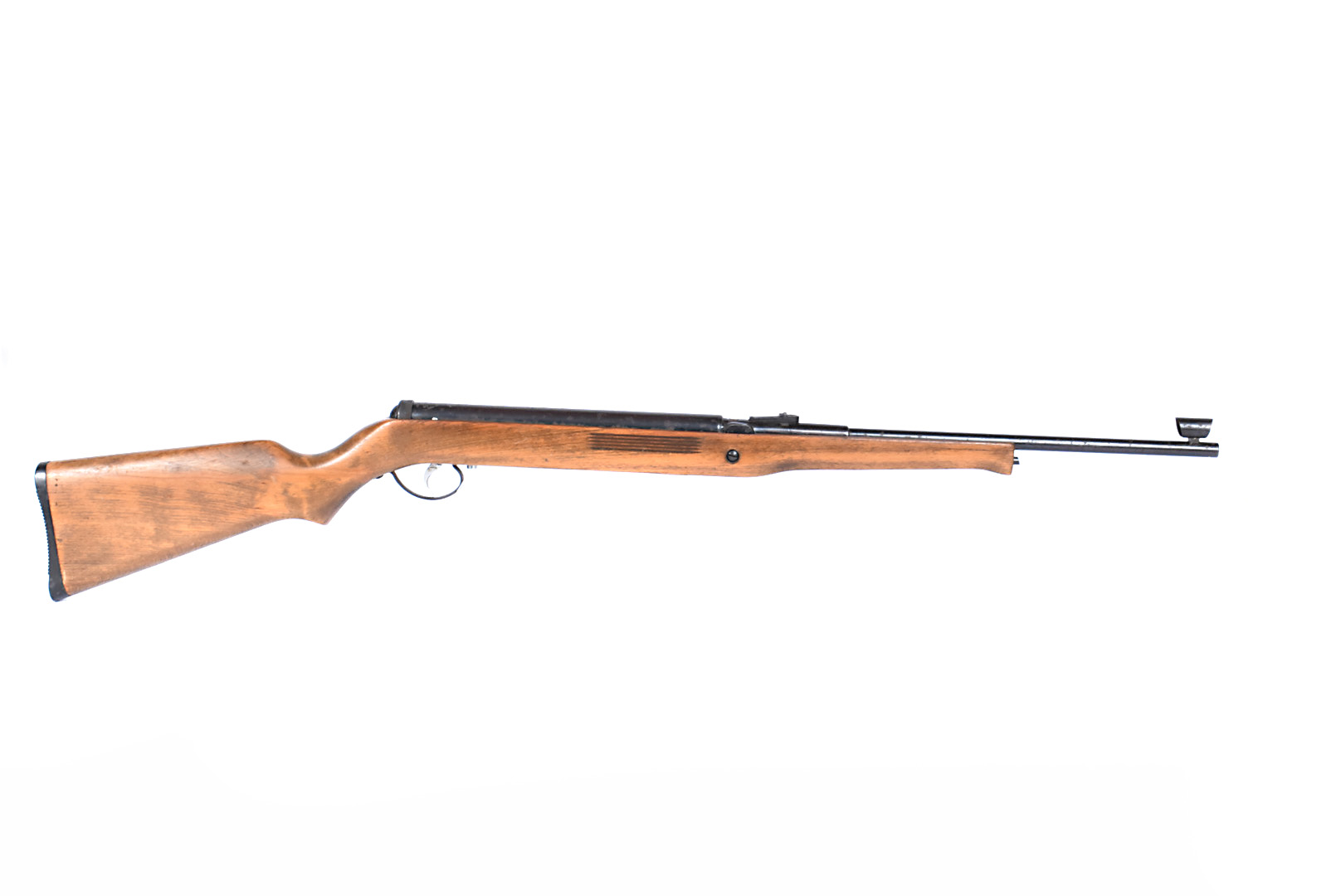 A vintage Diana Mod 55 .177 calibre air rifle, serial 551090, underlever action, with sight