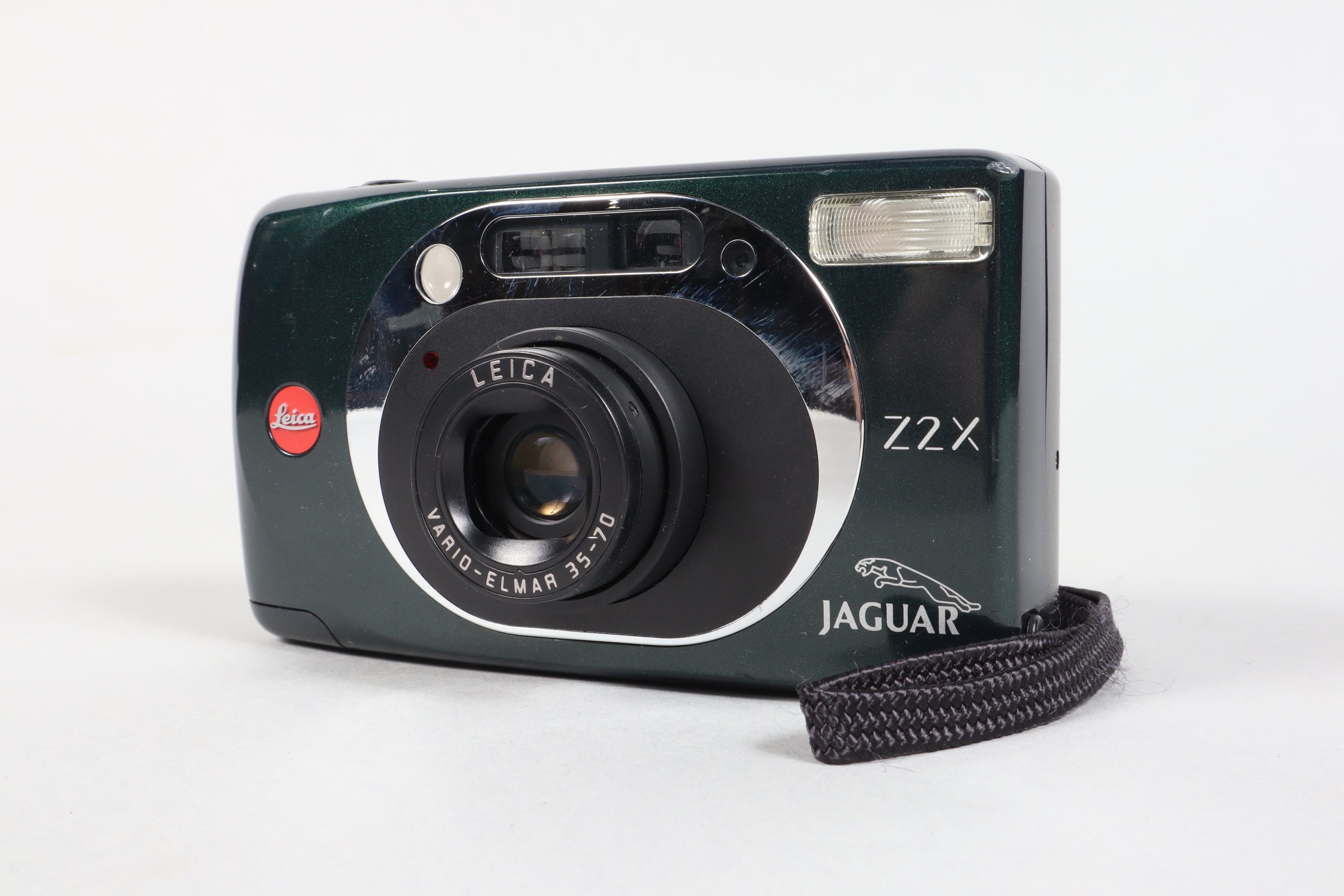 A Leica Z2X Jaguar Edition 35mm Compact Camera, powers up, appears to function as should, body G,