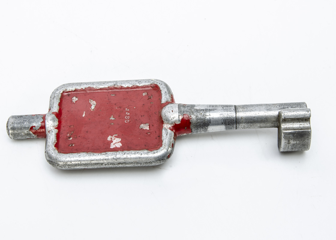 Tyers No 9 Single Line Key Token Williton/Blue Anchor, cast alloy configuration A (red) Tyers key
