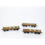 Hornby 0 Gauge No 2 LNER Corridor Coaches, comprising one 1st/3rd composite No 186, G, windows