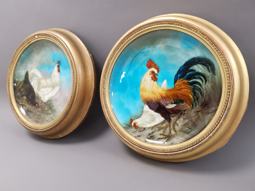 A rare pair of late 20th century Theodore Deck (1823-1891) pottery chargers decorated by Ernest - Image 4 of 6