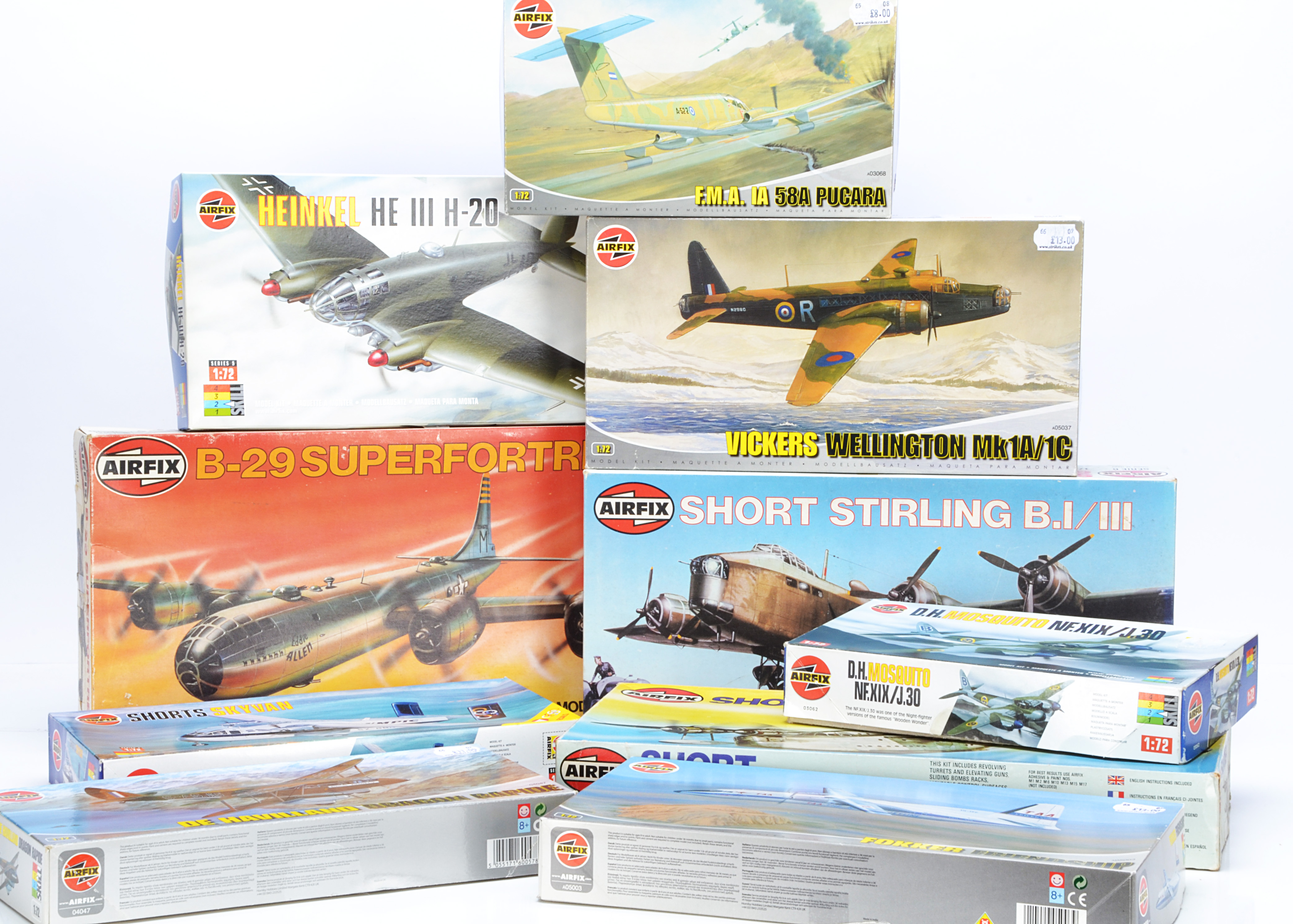 World War Two and Later Military and Civil Airfix Aircraft Kits, a group of 1:72 scalekits