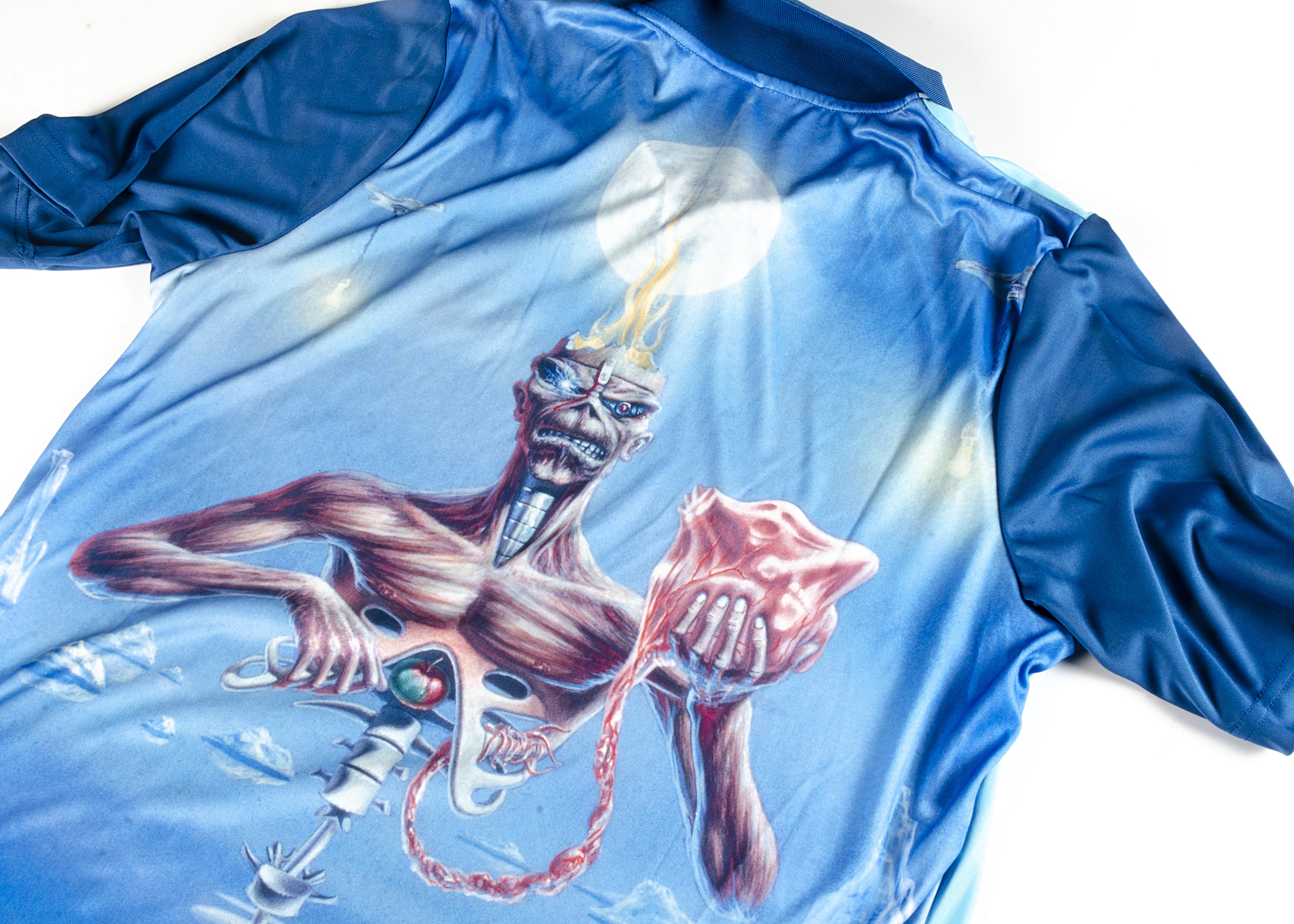 Iron Maiden 'Seventh Son of Seventh Son' Football Shirt, a light and dark blue Iron Maiden - Image 2 of 2