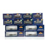 Bachmann 00 Gauge GWR and SR wagons, GWR, 45 Ton bogie well wagon (4), Brake Vans (2), Fruit Vans (