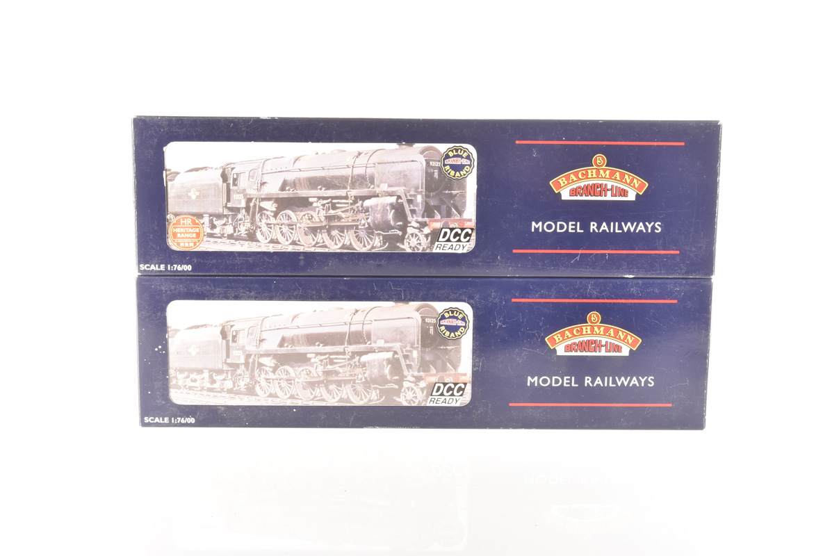 Bachmann 00 Gauge BR Standard Class 9F 2-10-0 Steam Locomotives and Tenders, 32-850 Heritage Range