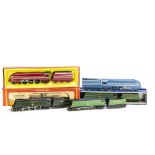 OO Gauge Streamline Steam Locomotives and Tenders, two boxed examples Hornby (Margate) R685 Class 7P