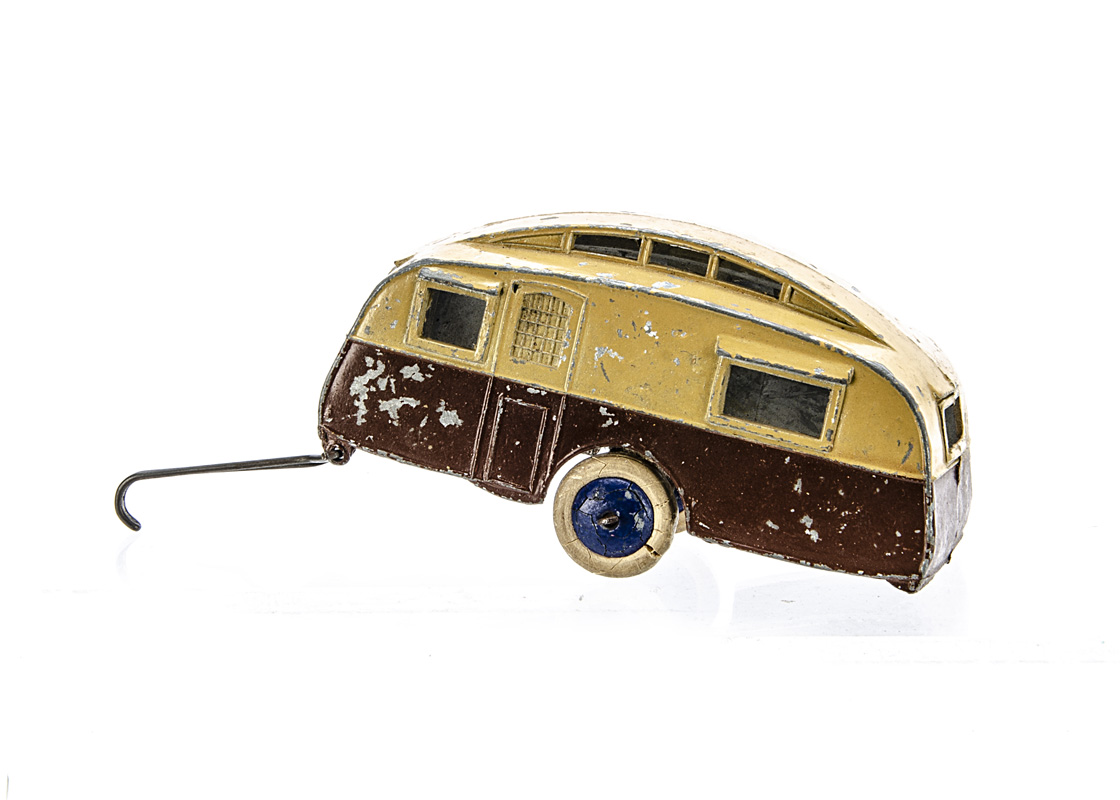 A Pre-War Dinky Toys 30g Caravan, brown lower body, tan upper, dark blue smooth hubs, wire tow - Image 2 of 2