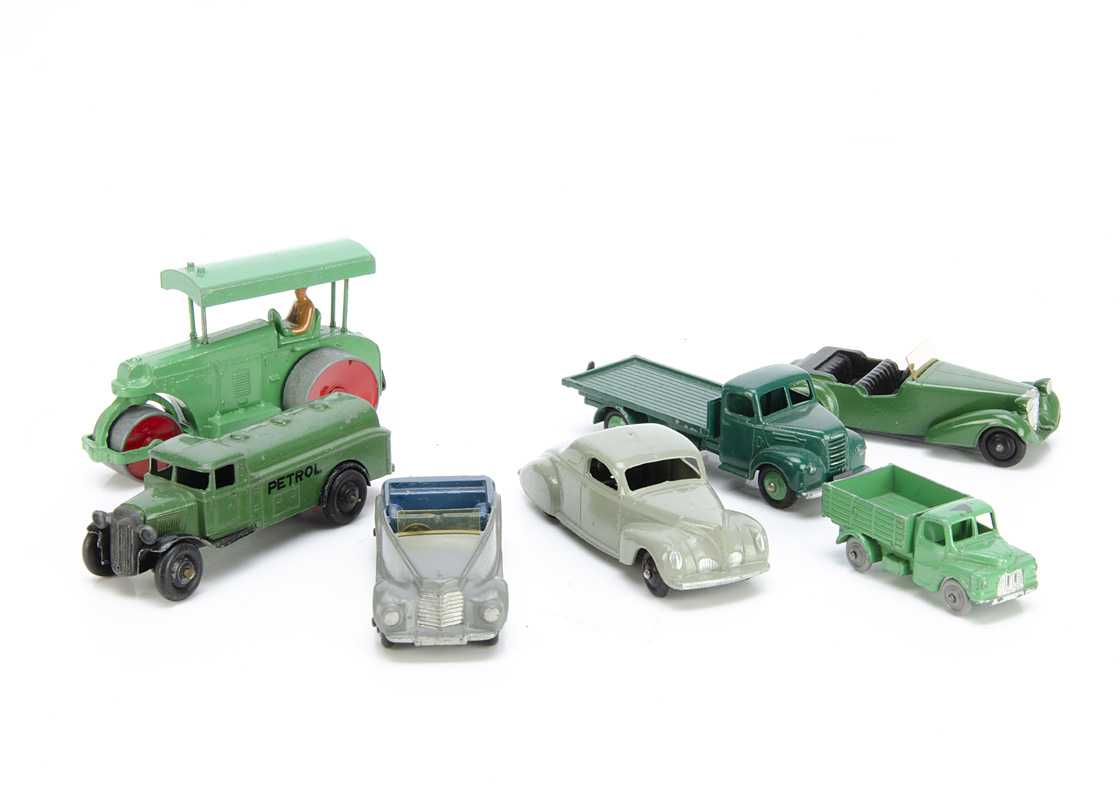 Post-War Dinky Toys, 38d Alvis Sports Tourer, green body, black seats, 38e Armstrong Siddeley Coupe,