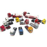 1:50 Trailers & Tractor Units, large quantity of loose Trailers and Tractor Units by various