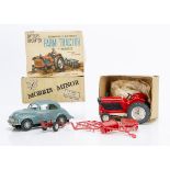 Victory Industries 1:18 Battery-Operated Morris Minor, pale blue body, split windscreen, metal trim,