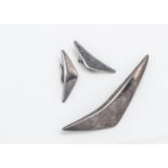 A Hans Hansen Danish silver brooch and earring set, of curved design, brooch measuring 7.5cm x 1.