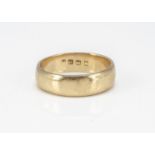 An 18ct gold wedding band, of flattened form, 6.1mm, ring size T, 7.8g