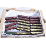 Tri-ang TT Gauge unboxed Passenger Rolling Stock, Pullman Cars 'Snipe' and Eagle (name scuffed),