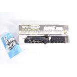 Wrenn 00 Gauge W2213 NE black Class A4 4903 'Peregrine', with Hornby Tender, including instructions,