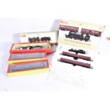 Hornby 00 Gauge (China) Train Pack Locomotive and Coaches, R3398 Lyme Regis Branch Line Train