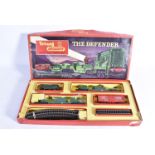 Tri-ang Railways 00 Gauge RS 50 The Defender Train Set, comprising BR green Diesel Shunter (all