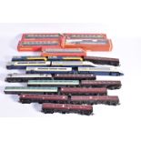 Hornby 00 Gauge unboxed Eurostar Inter-City 125 and Electric Locomotive and various Coaches of which