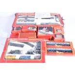 Hornby (Margate) 00 Gauge Train Sets and Accessories, R789 BR High Speed Train Set comprising 3-