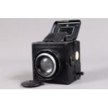 An Ernemann Ermanox Reflex SLR Plate Camera, circa 1926, 6 x 4.5cm format, body G, retailer's