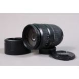 A Tamron AF 70-300mm f/4-5.6 Tele-Macro 1:2 Lens , serial no 139012, auto focus functions, barrel