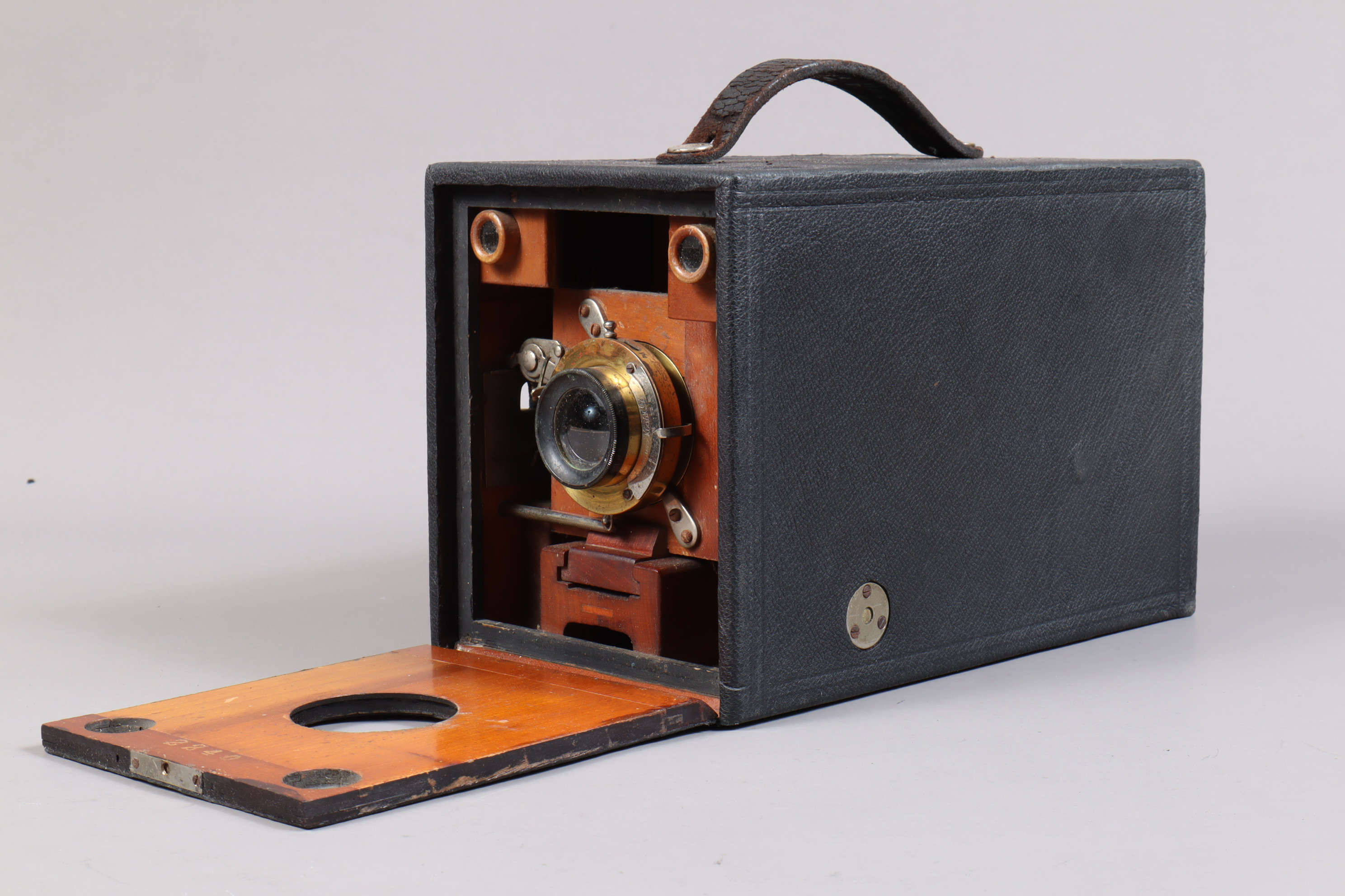 An Eastman Kodak No 4 Bulls-Eye Special Roll Film Camera, circa 1900, 4 x 5in format on 103 roll