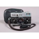 A Rollei 35 SE Compact Camera, chrome, made in Singapore, shutter working, meter untested, body G-