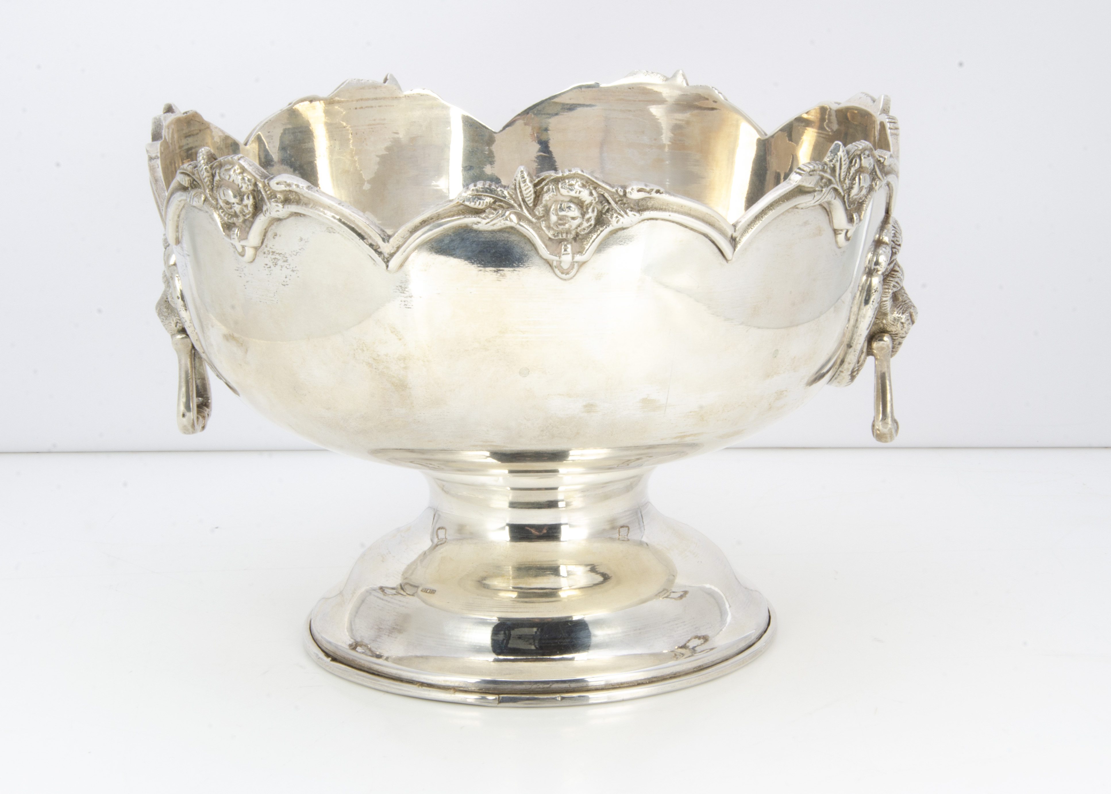 A c1970s century Egyptian white metal punch bowl, 36.1 ozt, 22.5cm wide and 16.5cm high, with twin