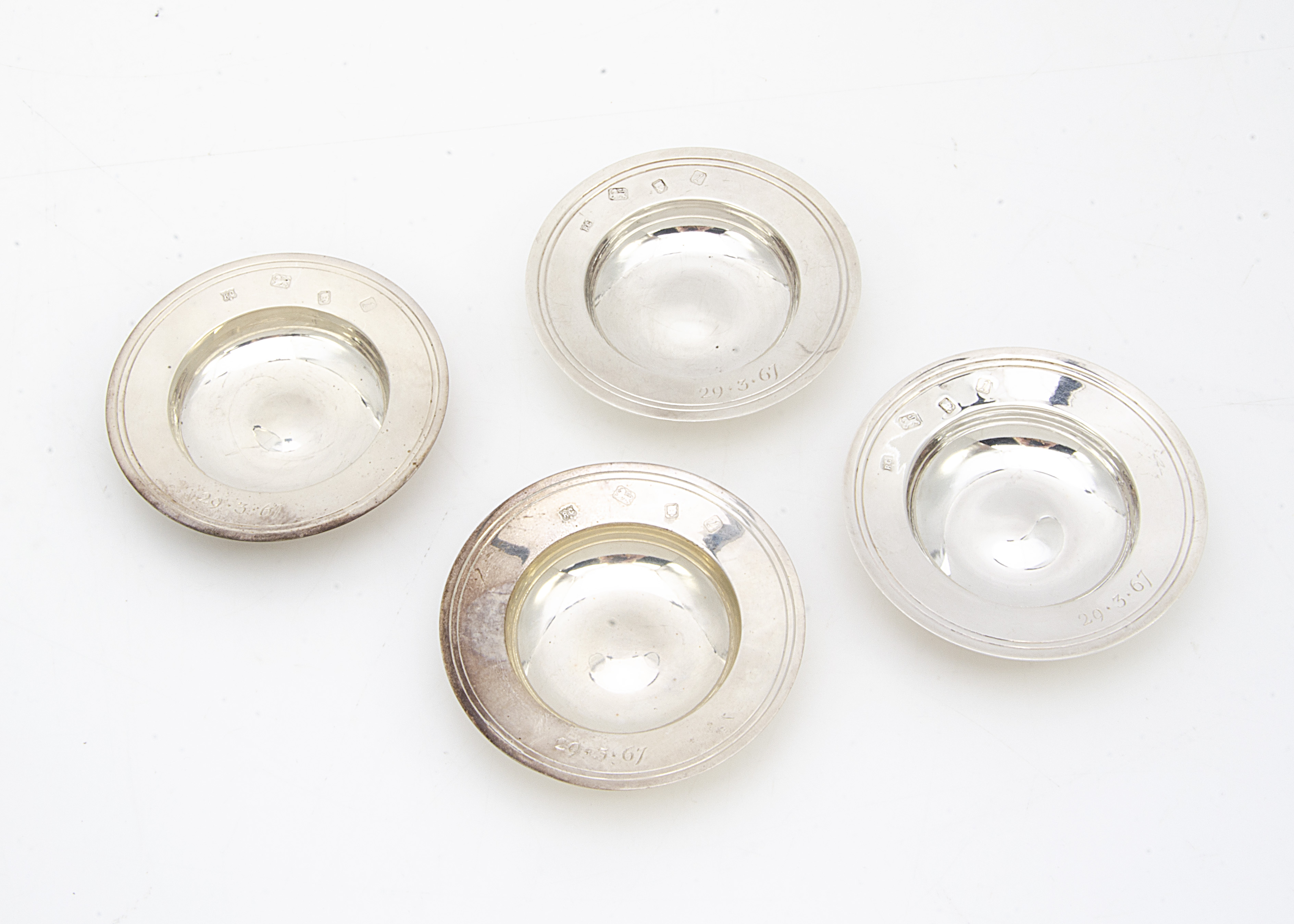 A set of four 1960s silver small Armada dishes, 5.85 ozt, engraved 29.3.97 (4)