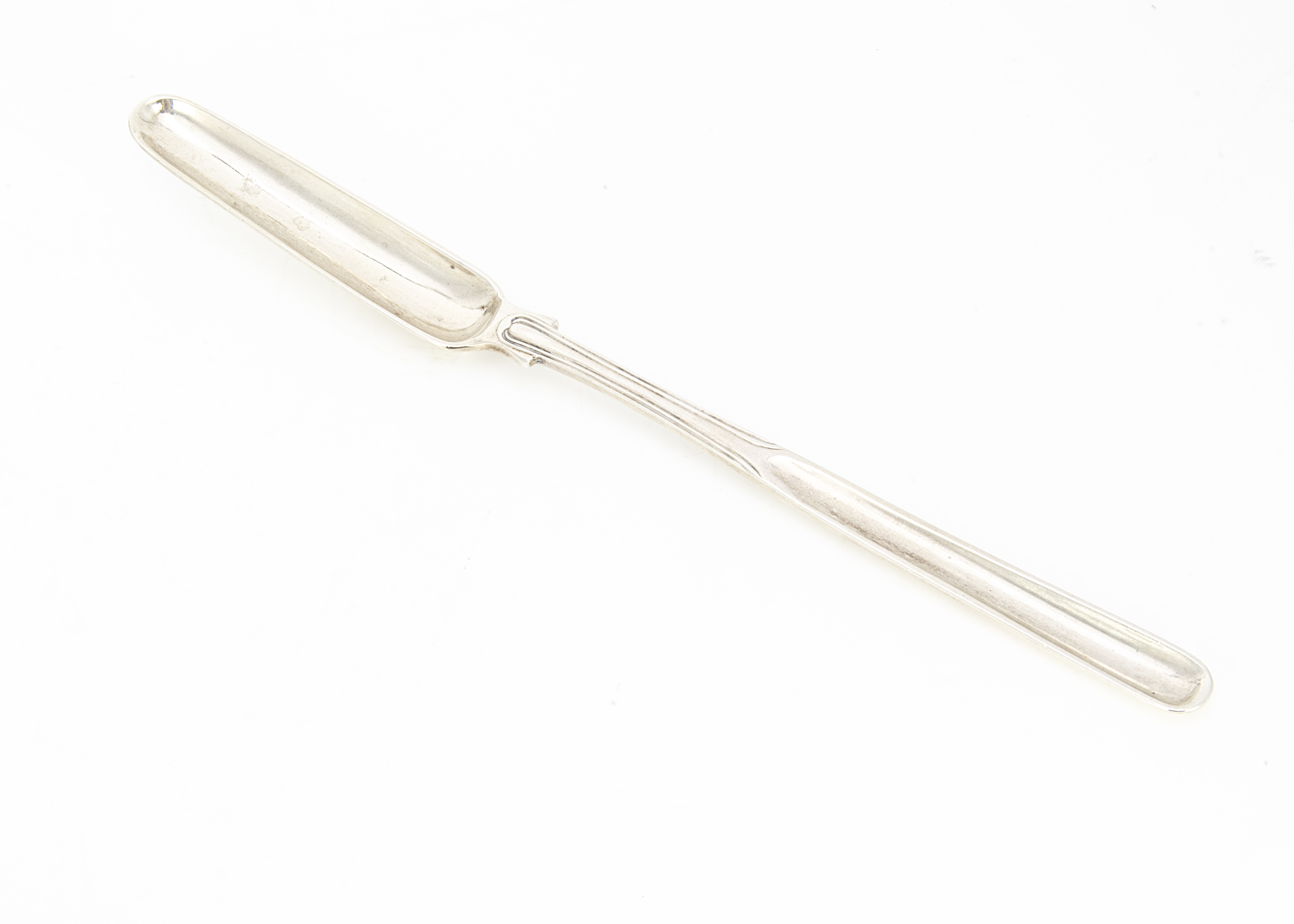 A George V silver marrow scoop by George Adams, 22.5cm long, London 1925