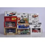 Modern Diecast US Commercial Models, a boxed collection of vintage vehicles comprises, 1:25 scale