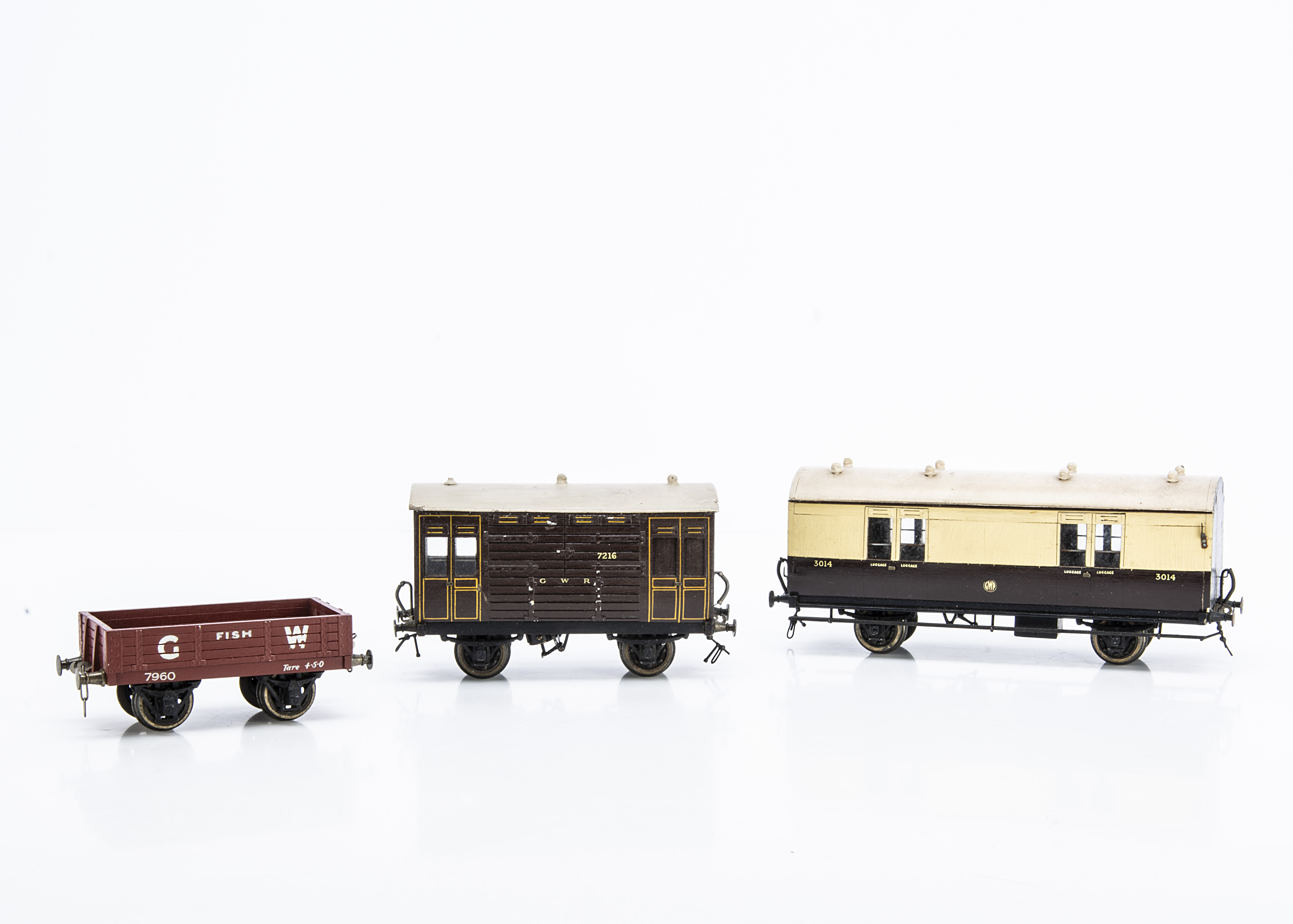 Milbro 0 Gauge GWR Rolling Stock, unboxed,