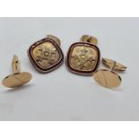 A pair of 9ct gold cufflinks, with oval fronts, post backs and snap ends, engraved design, 3.1g