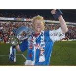 AUTOGRAPHED COLIN HENDRY 1995 Photo 16" x 12" of the Blackburn captain celebrating at Anfield with