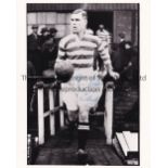 TOM SMITH / KILMARNOCK / AUTOGRAPH A 10" X 8" reprinted B/W photo and handwritten letter dated 1/5/