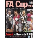 1998 FA CUP FINAL / ARSENAL V NEWCASTLE UNITED Official 116 page FA Magazine for the Final. Good